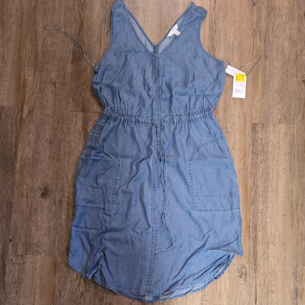 Time and Tru Blue Midi Dress